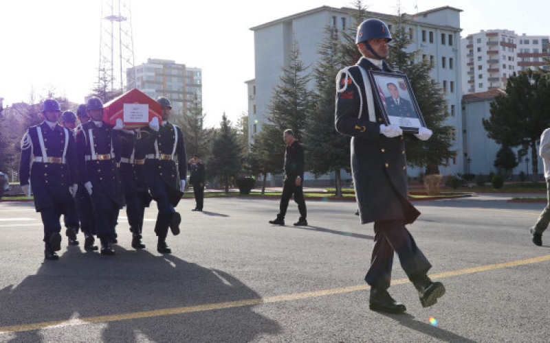 CEZAEVİ RİNG ARACI DEVRİLDİ! JANDARMA ASTSUBAY KIDEMLİ BAŞÇAVUŞUMUZ ŞEHİT OLDU!