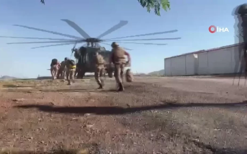 Tunceli’deki yangını söndürmek için asker devreye girdi