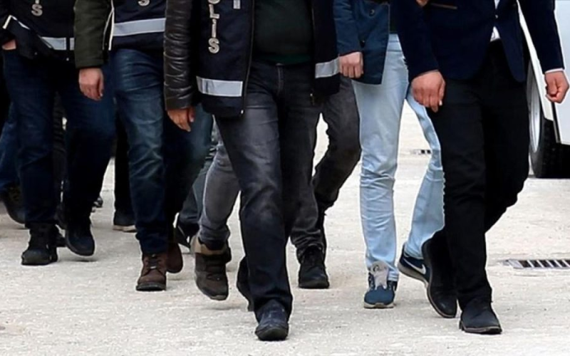 FETÖ’nün TSK yapılanmasına operasyon! 4 Subay, 4 astsubay ve 6 …