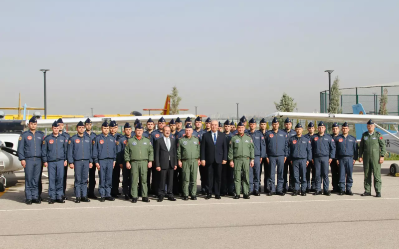 Genç pilotlar gökyüzüyle buluştu! Komutanların gurur günü…